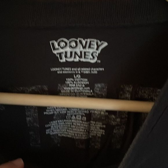 Looney Tunes T-shirt - Picture 3 of 3